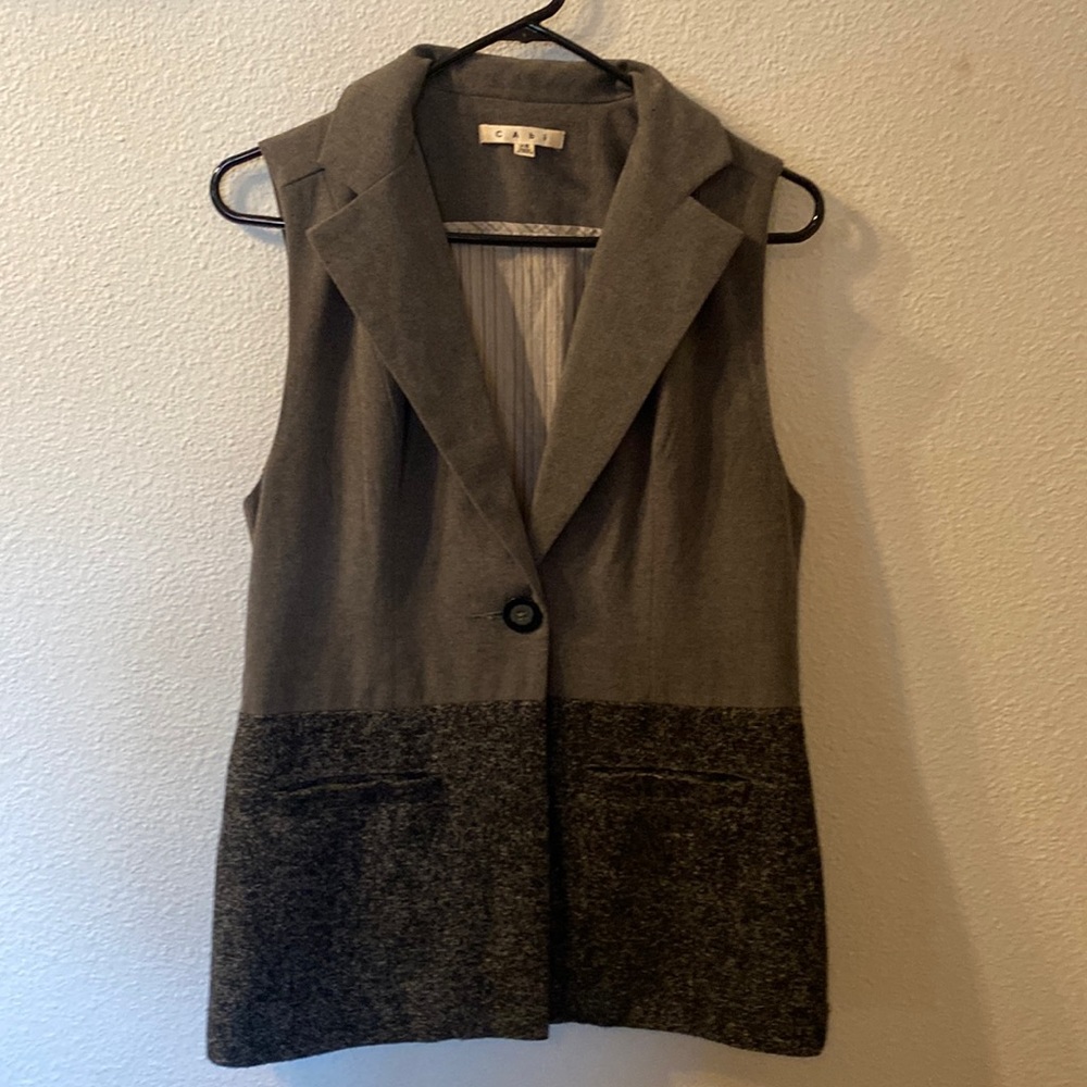 Cabi suit style vest size XS runs a little big